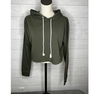 Wild fable olive green pullover crop hoodie Size M raw hem streetwear